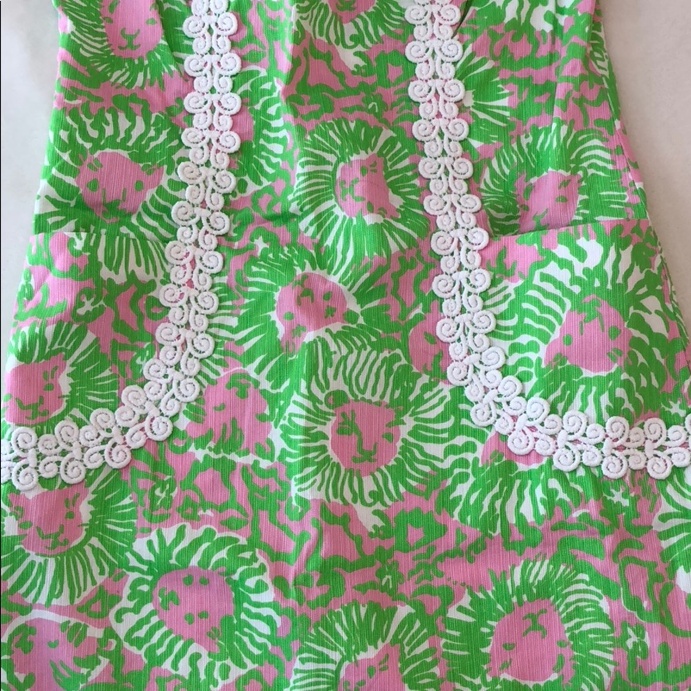 {Lilly Pulitzer} Liz Shift Sunnyside Lion Print - Picture 6 of 6